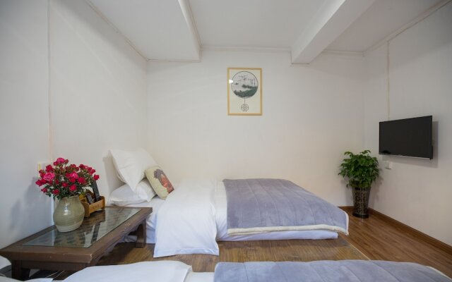 Lijiang Buwuzhai Hostel