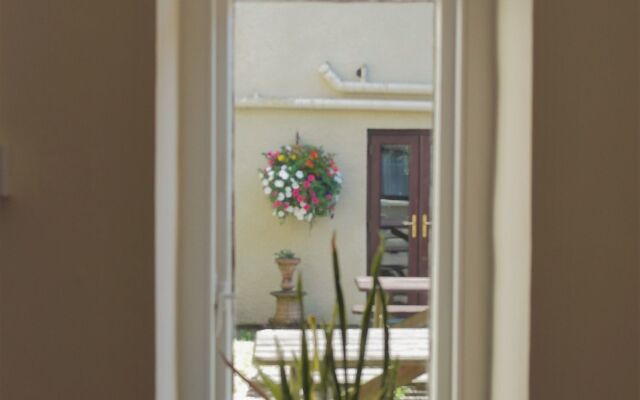 Trimstone Manor Country House Hotel