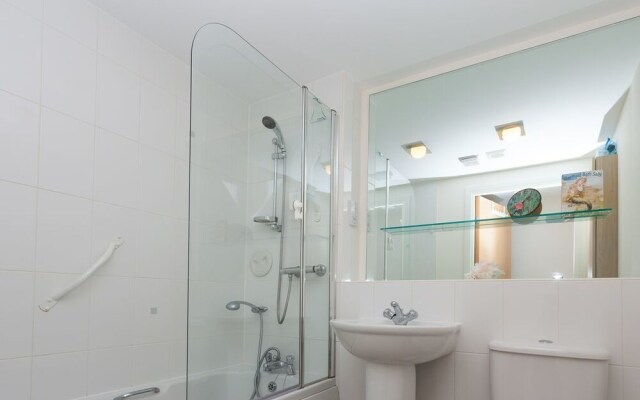 Broomyhill apartment