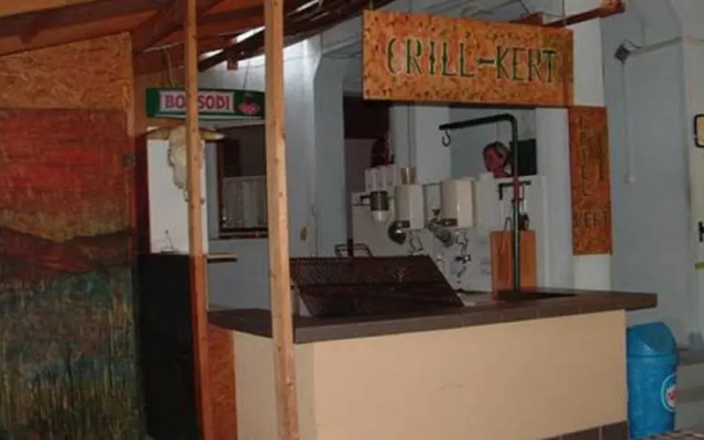 Fuzfa Grillkert – Pizzeria es Panzio