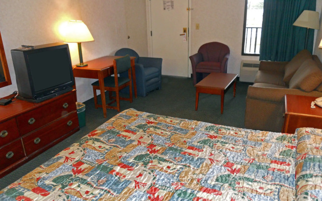 Americas Best Inn & Suites - Decatur