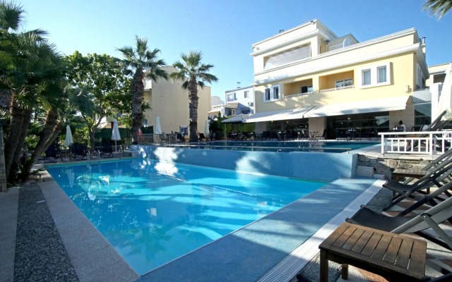 Naias Beach Hotel