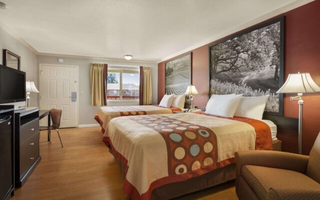 Inn at King City