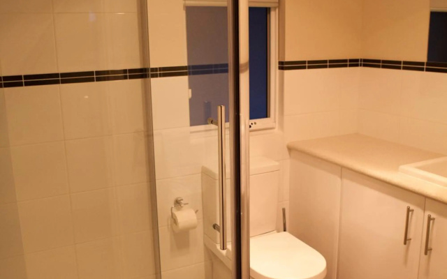 Cape Villas 23 – Bathroom – Dunsborough