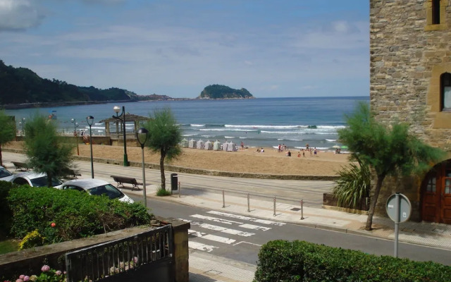 Pensión Zarauz Playa