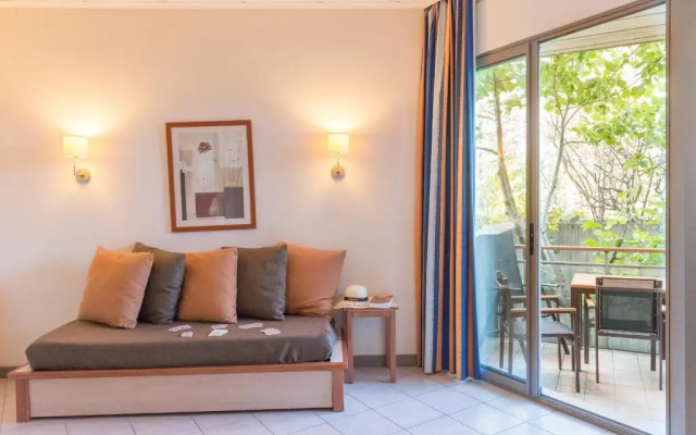 SOWELL FAMILY Le Vallon