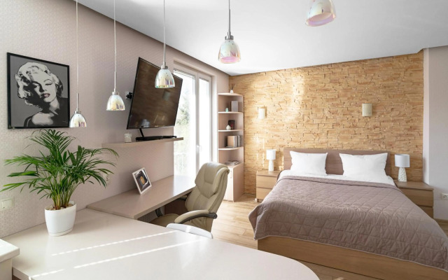 Royal Garden Apartment