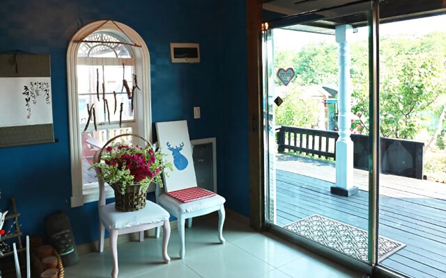 Gyeongju Blue Hill Pension