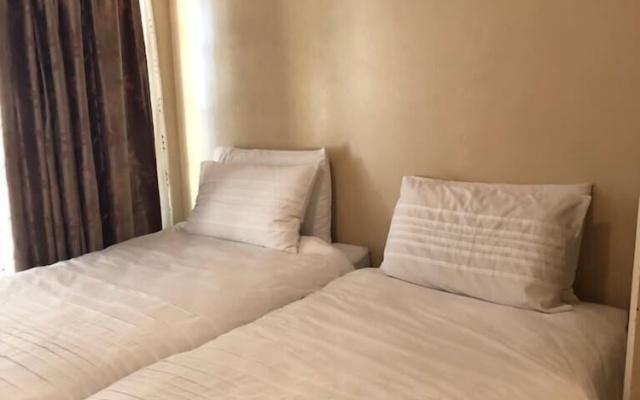 Khuvena Guest House