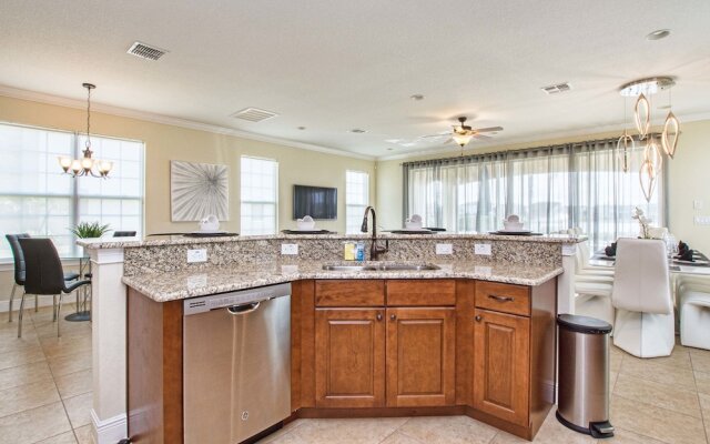 7824 Loxahatchee Court