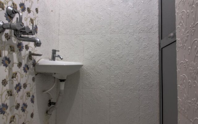Hotel Ashirwad By OYO Rooms