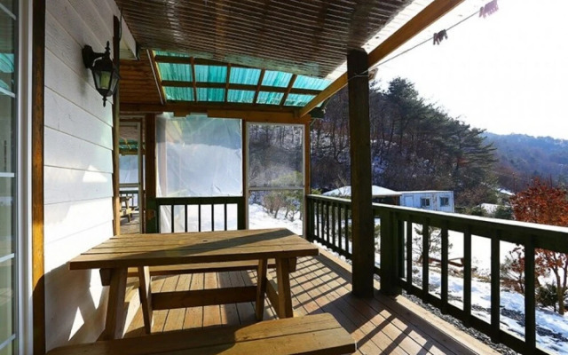 Pyeongchang Glade 700 Pension