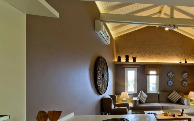 Dionysos Hotel