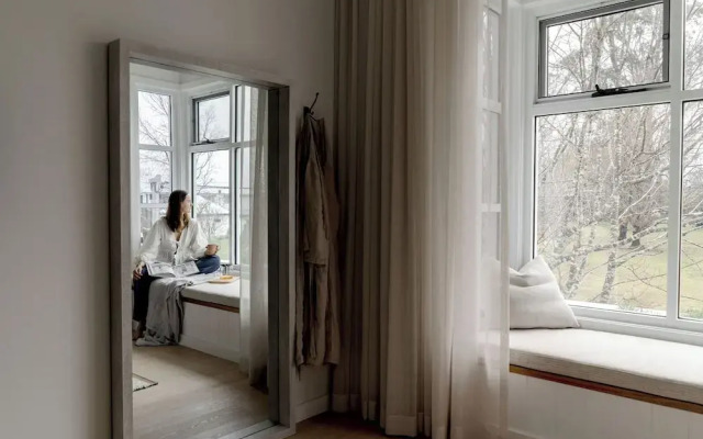Rubus Residences, Berry - by Linnaeus Collection