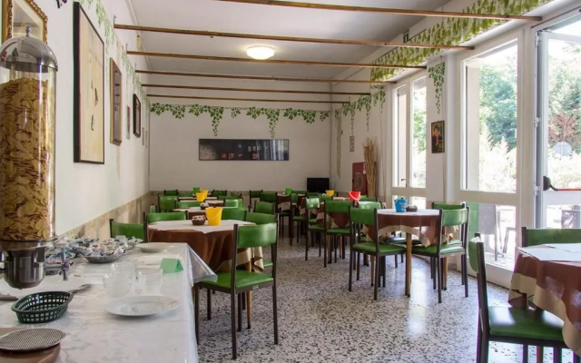Hotel Viscount