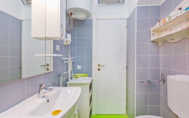 Apartment & Room Joy