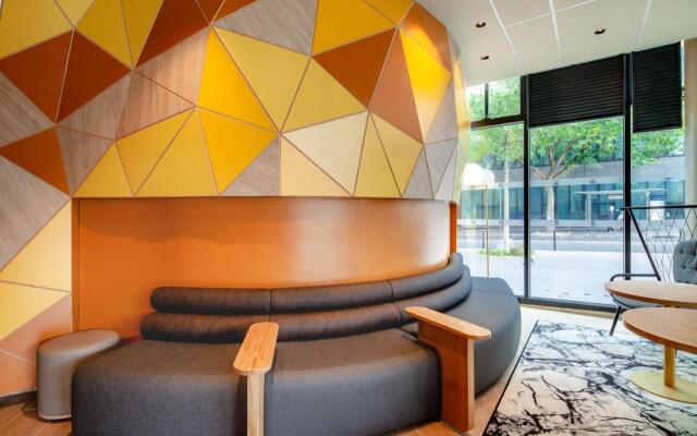 B&B HOTEL Paris Porte des Lilas