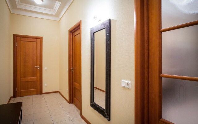 Apartment in Kirochnaya