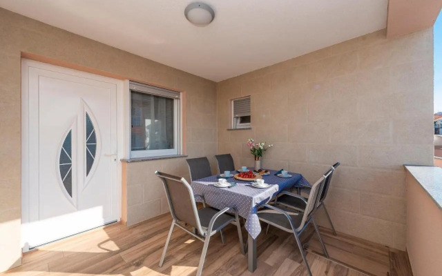 Luxury Apartments - La Vir 3 & 4