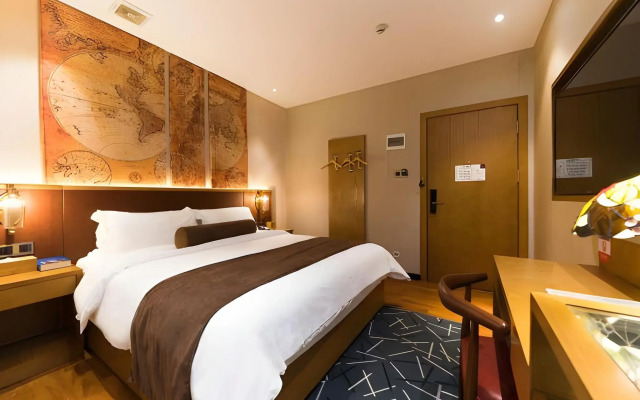 James Joyce Coffetel Dongxiaonan