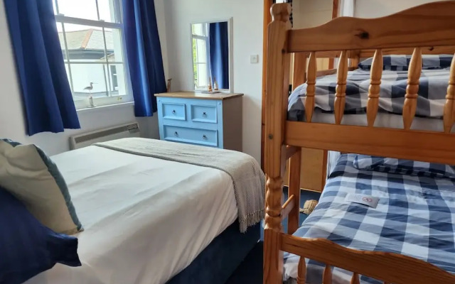 Rose Court Holiday Apartments