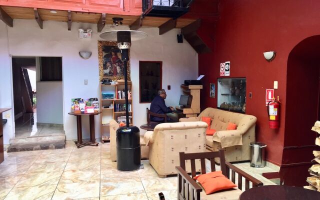 Hostal Turistico San Blas