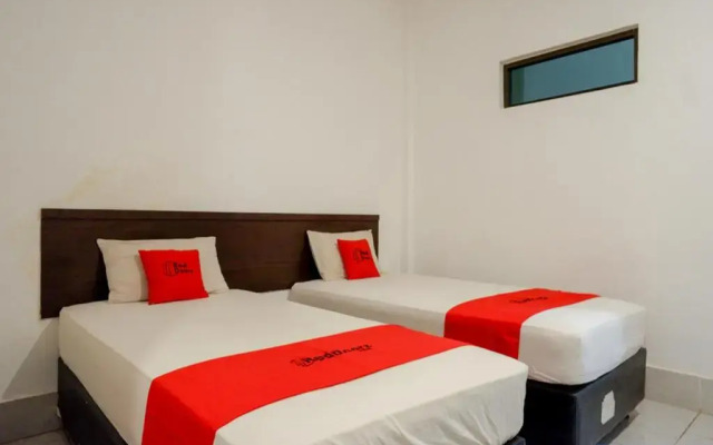 RedDoorz Syariah @ Hotel Wisma Indonesia Kendari