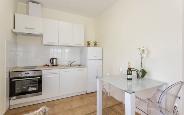 Mise Luxury Apartments