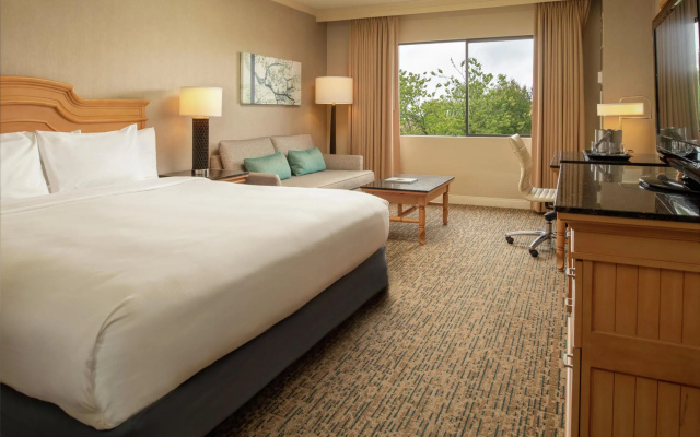 DoubleTree by Hilton Hotel Sonoma Wine Country