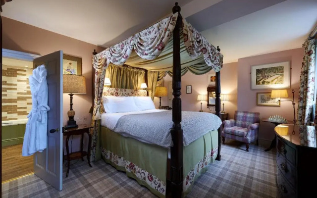 The Pilsley Inn
