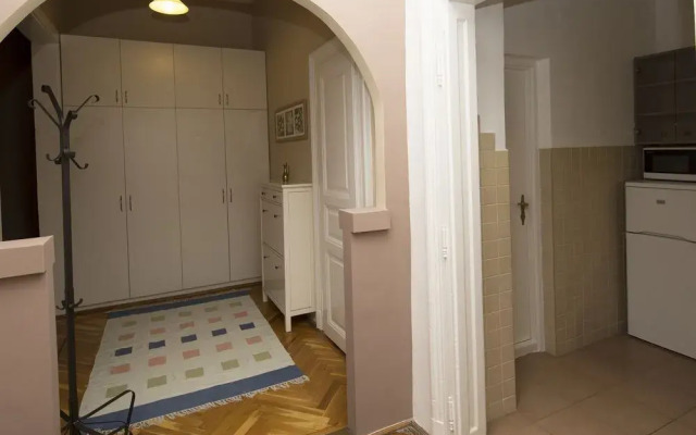 BPM - Comfortable Home Stay