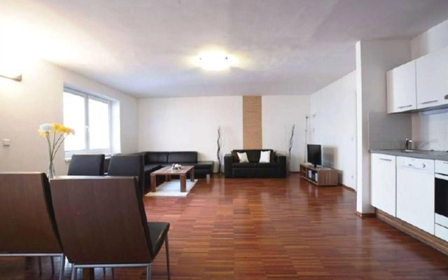 Royal Living Apartments