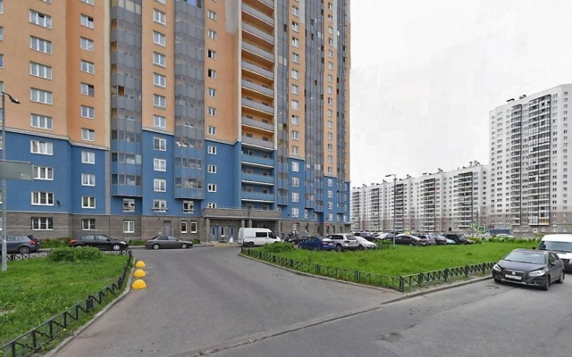 Apartamenti na Kollontay — фото