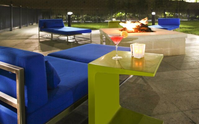 Aloft San Antonio Airport