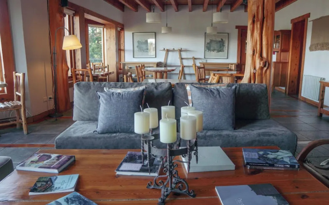 El Bosque by DOT Tradition