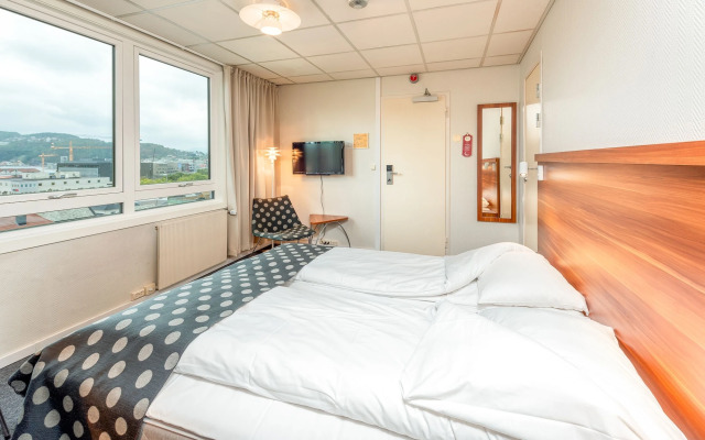 Hotel Sverre