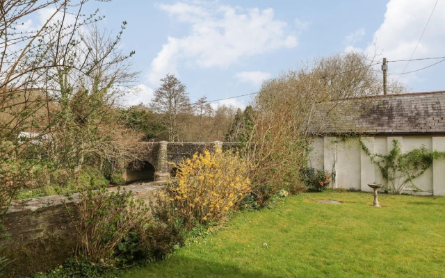 Thrushel Cottage