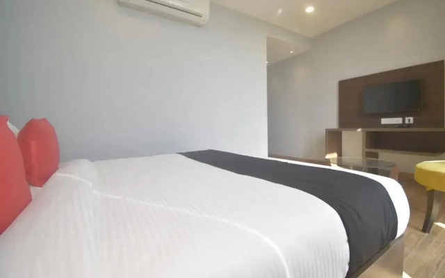 Ka10 SQUARE HOTEL & BANQUETS