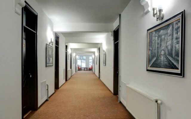 Hotel Arxhena