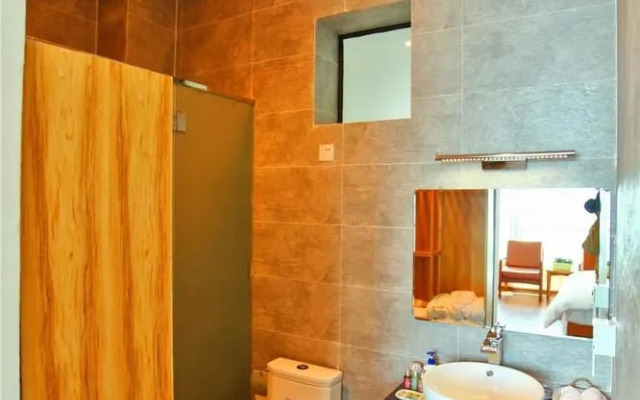 Magpies Habitat Erhai Resort Hotel