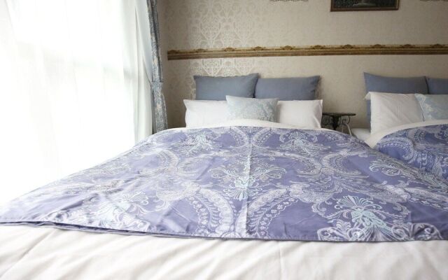 Grand Court Namba 501