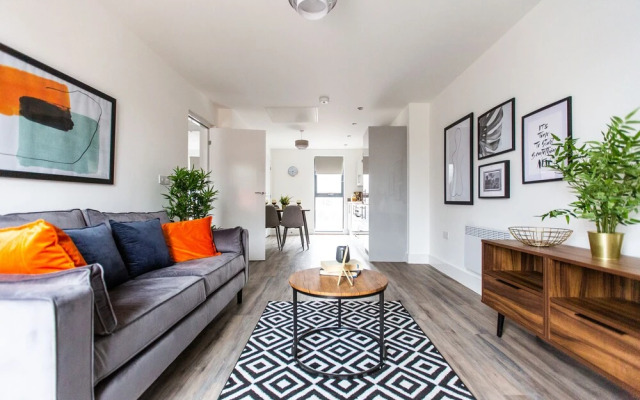 Modern 1-bed - Brand New - Central - Free Wi-fi
