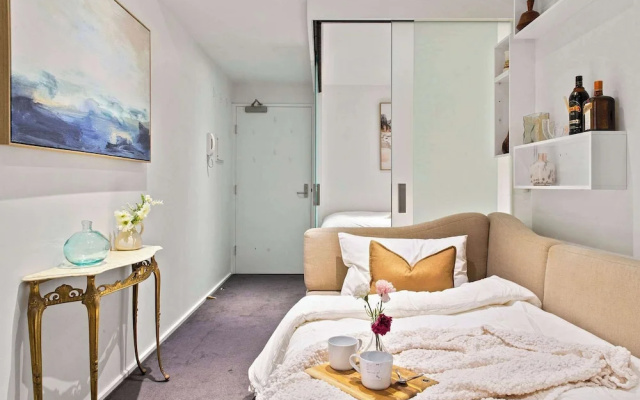 A Cozy CBD Studio Near Melbourne Central – Guest Rooms – Melbourne