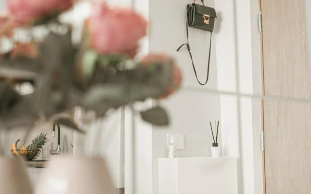 SunsetView Apartment