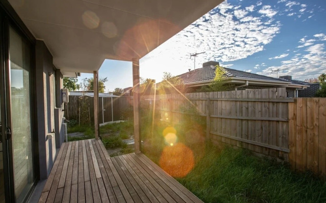 Trendy Sweet Home In Blackburn South