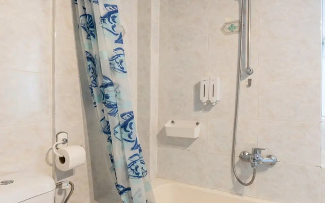 Homely Apartment in Piraeus with Balcony