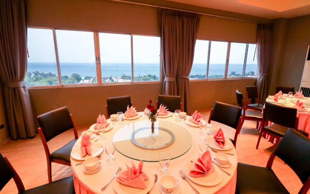 Hua Hin Grand Hotel And Plaza