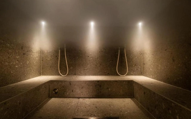 Grand Hotel Adriatic II