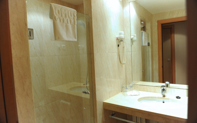 Puerta Santander Hotel