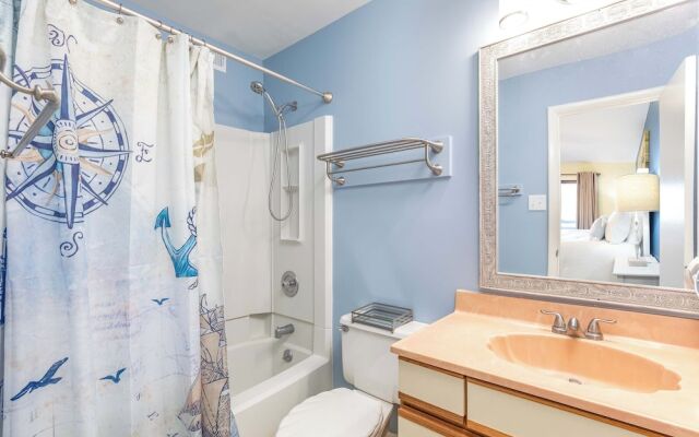 Lighthouse Point 33A